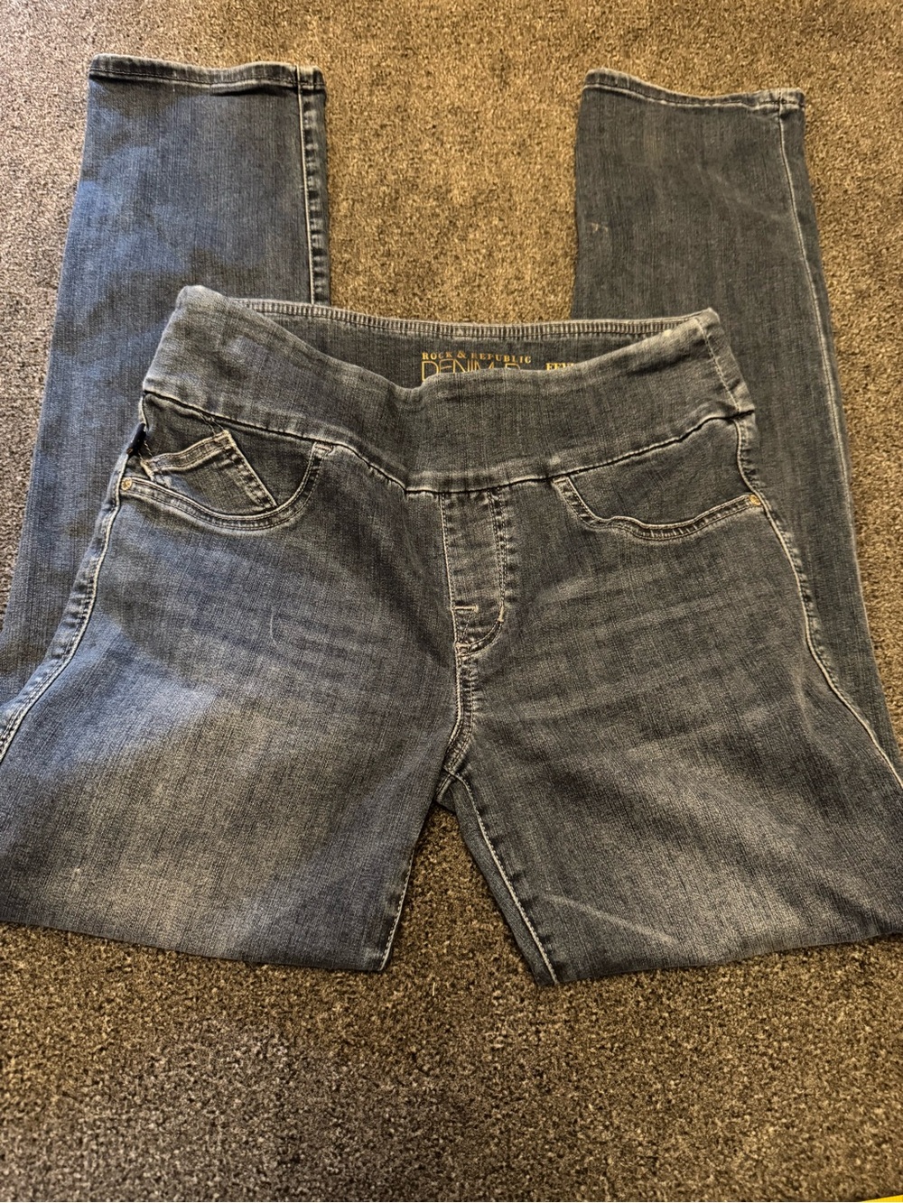Rock & Republic Pull-On Distressed Jeans Jeggings Denim Rx Fever Blue 10M - Picture 3 of 13